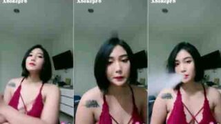 Bokep tante bra merah cantik banget bling2