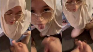 Bokep crot diwajah cewek jilbab kacamataa