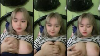 Bokep remaja indo terbaru remas payudara