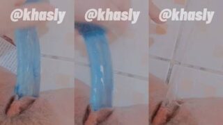 Bokep @khasly colmek pink dildo sampai pipis